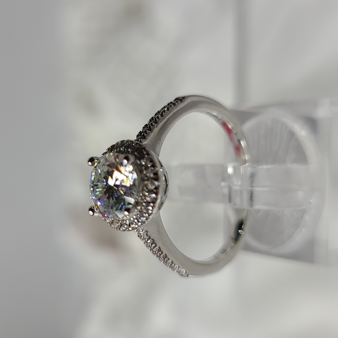 Moissanite Certified Halo Ring 170$